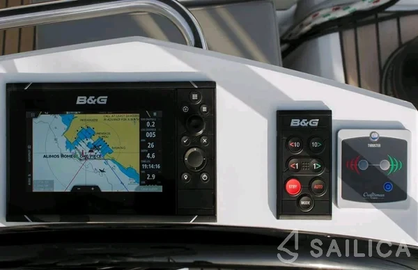 Oceanis 51.1 - Yacht Charter Sailica