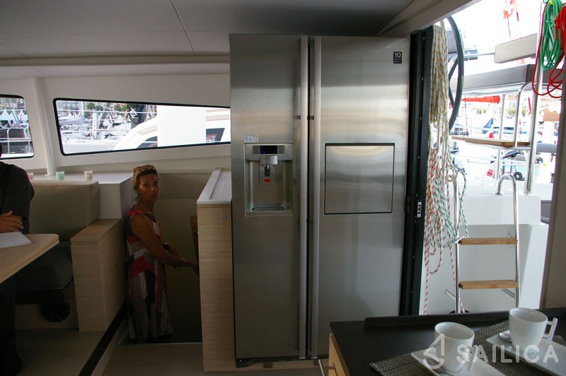 Bali 4.5 - Yacht Charter Sailica