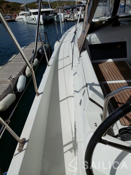 Sun Odyssey 440 - Yacht Charter Sailica