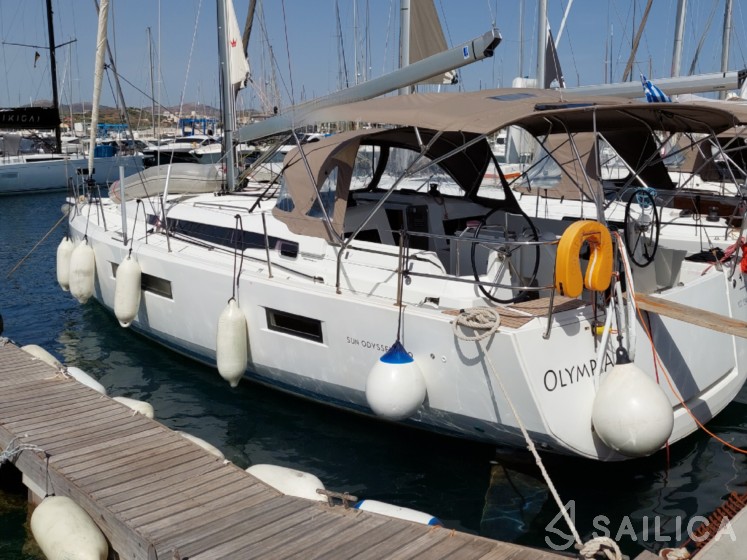 Sun Odyssey 440 - Yacht Charter Sailica