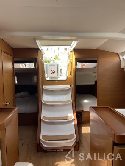 Sun Odyssey 440 - Yacht Charter Sailica