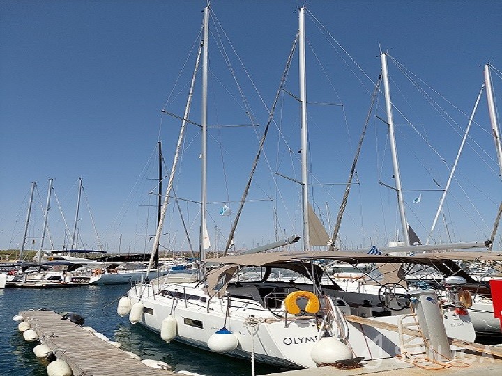 Sun Odyssey 440 - Yacht Charter Sailica