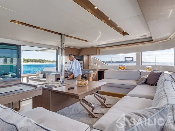 Lagoon 50 - Yacht Charter Sailica