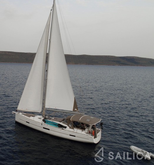 Dufour 460 - Yacht Charter Sailica