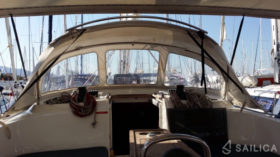Bavaria Cruiser 46 - Yacht Charter Sailica