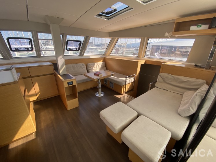 Nautitech 46 Open - Yacht Charter Sailica