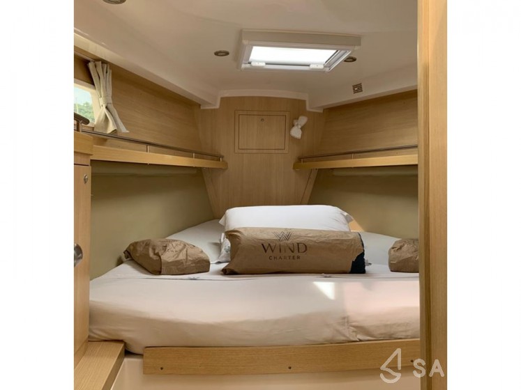 Delta 41 - Yacht Charter Sailica