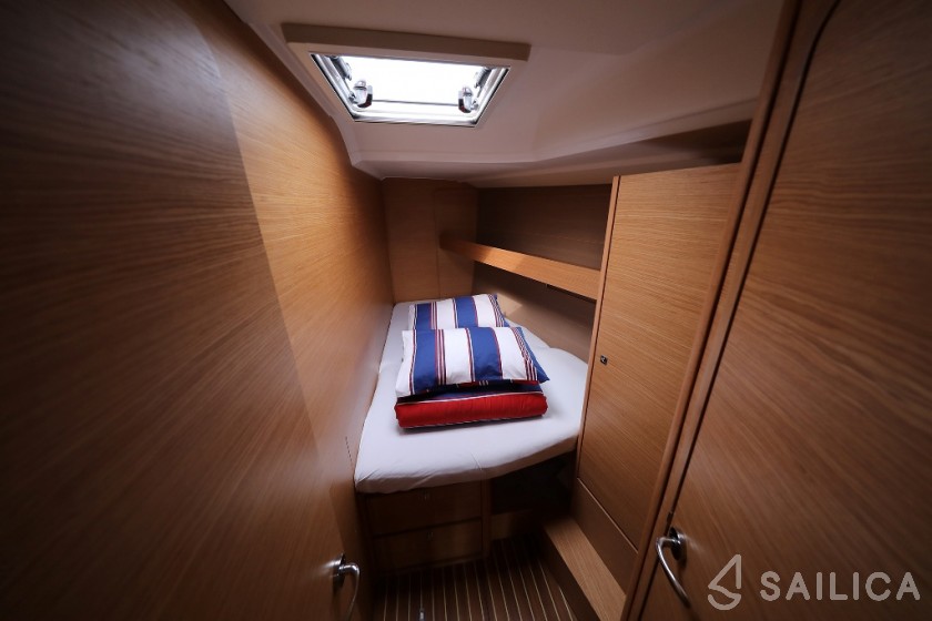 Dufour 460 GL - Yacht Charter Sailica