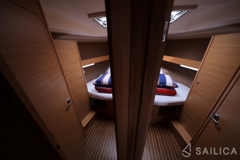 Dufour 460 GL - Yacht Charter Sailica
