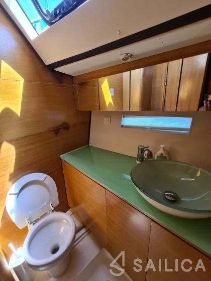 D&D Kufner 54 - Yacht Charter Sailica