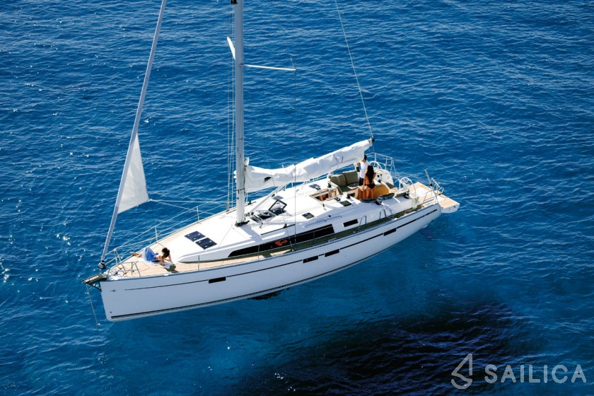 Bavaria 46 Cruiser - Yacht Charter Sailica