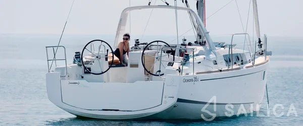 Oceanis 35.1 - Yacht Charter Sailica
