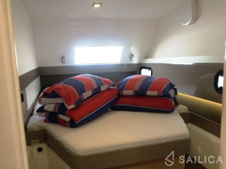 Bali 4.3 - Yacht Charter Sailica