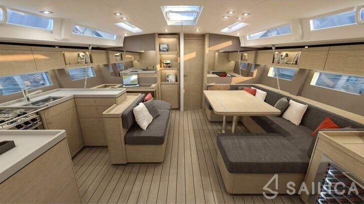 Oceanis 51 - Yacht Charter Sailica