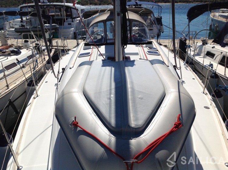 Sun Odyssey 42i - Yacht Charter Sailica