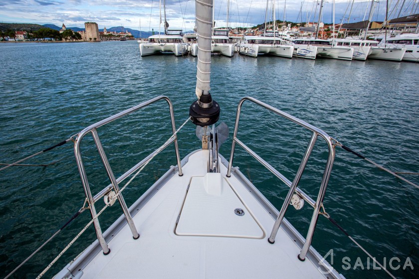 Bavaria 41 Cruiser - Yacht Charter Sailica