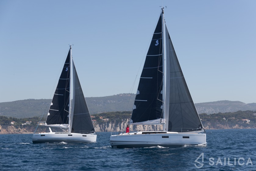 Oceanis 38.1 - Yacht Charter Sailica