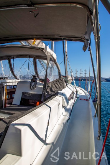 Sun Odyssey 440 - Yacht Charter Sailica