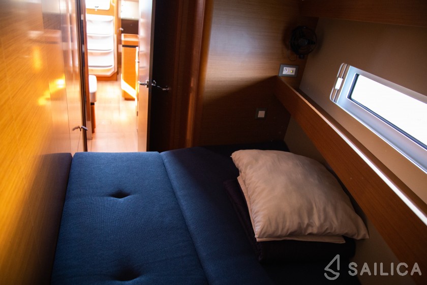 Sun Odyssey 440 - Yacht Charter Sailica