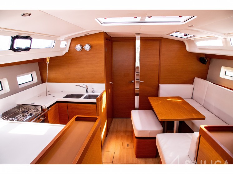 Sun Odyssey 440 - Yacht Charter Sailica