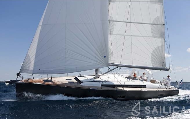 Oceanis 55 - Yacht Charter Sailica
