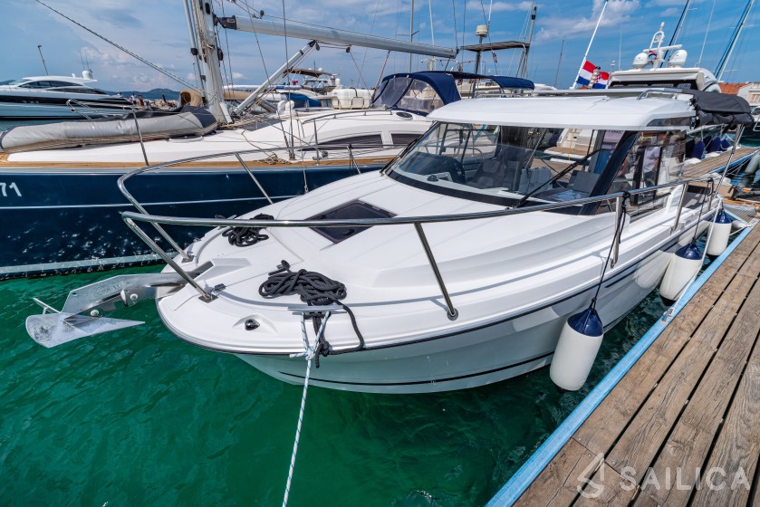 Merry Fisher 795 - Yacht Charter Sailica