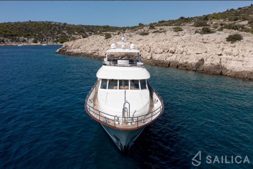 Motoryacht - Yacht Charter Sailica