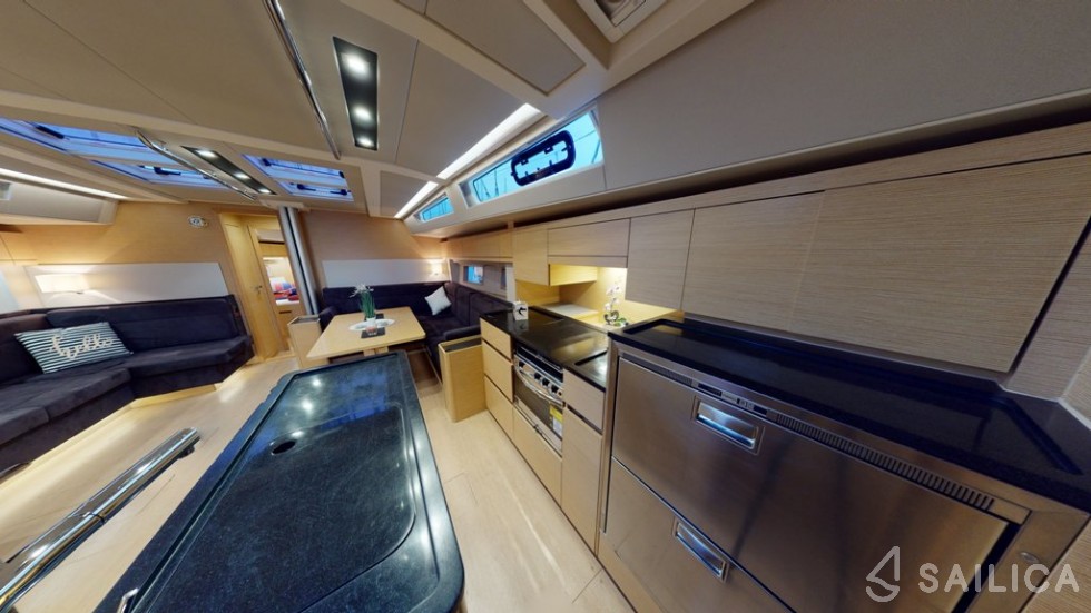 Hanse 548 - Yacht Charter Sailica