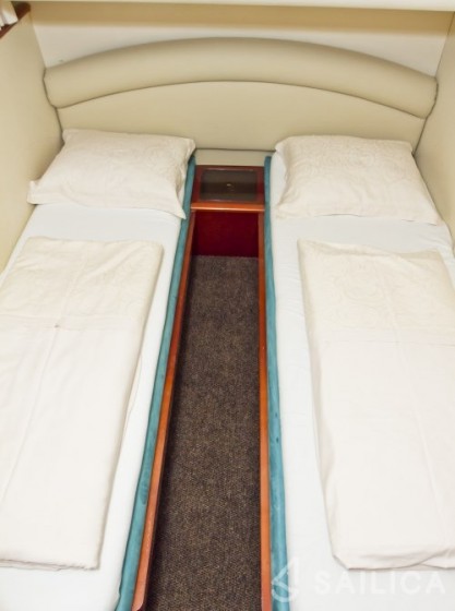Princess 480 - Yacht Charter Sailica