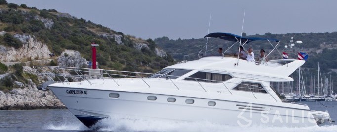 Princess 480 - Yacht Charter Sailica