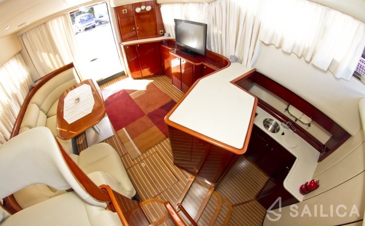 Princess 480 - Yacht Charter Sailica