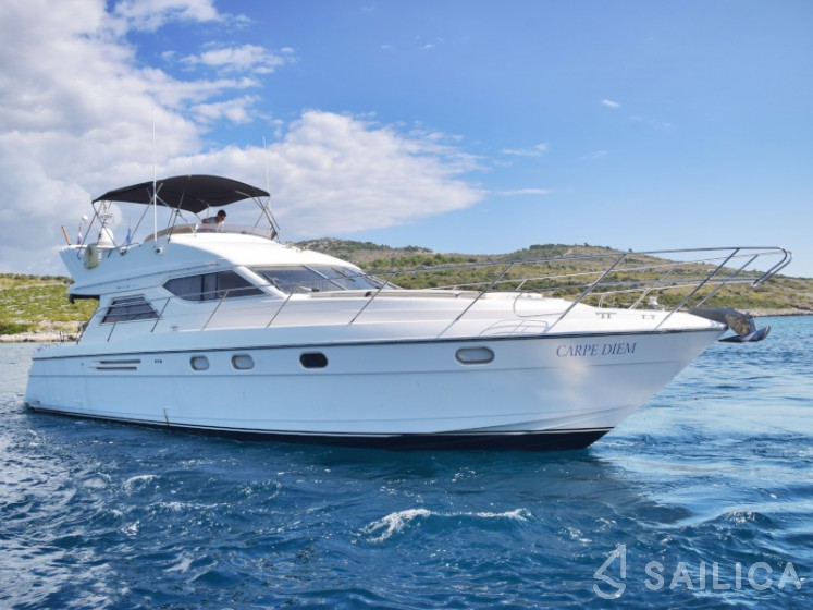 Princess 480 - Yacht Charter Sailica