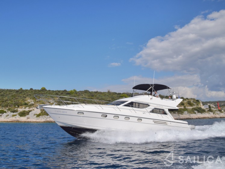Princess 480 - Yacht Charter Sailica