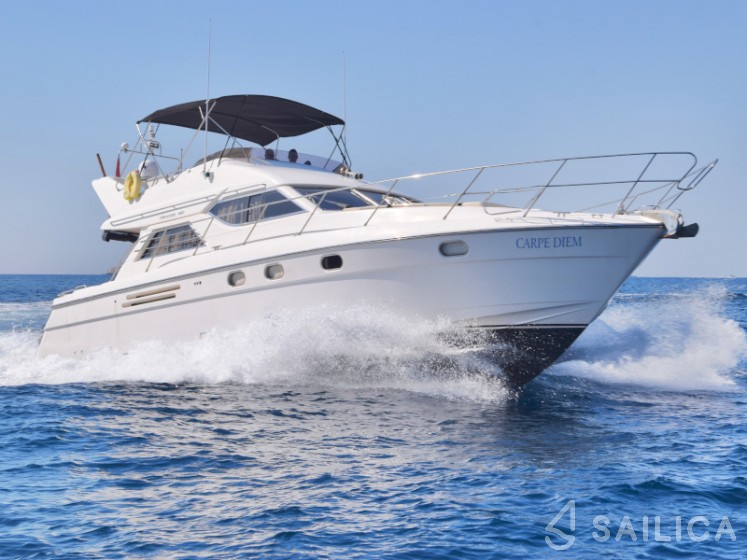 Princess 480 - Yacht Charter Sailica