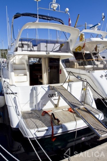 Princess 480 - Yacht Charter Sailica