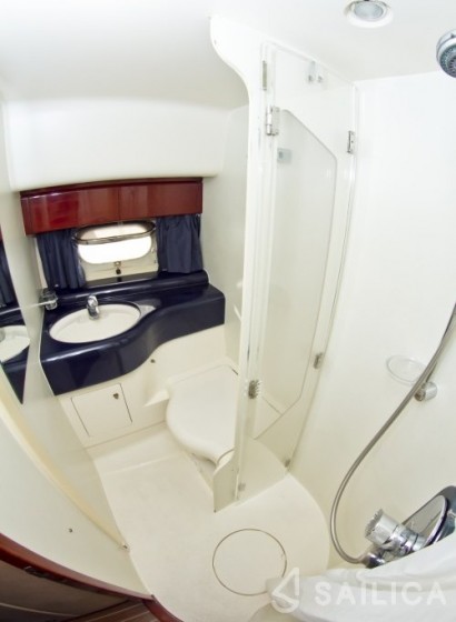 Princess 480 - Yacht Charter Sailica