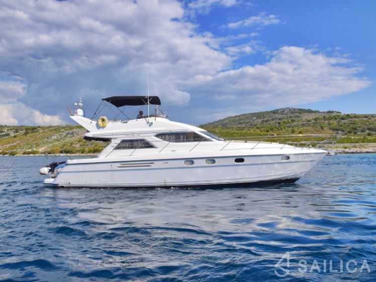 Princess 480 - Yacht Charter Sailica