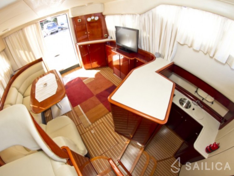 Princess 480 - Yacht Charter Sailica