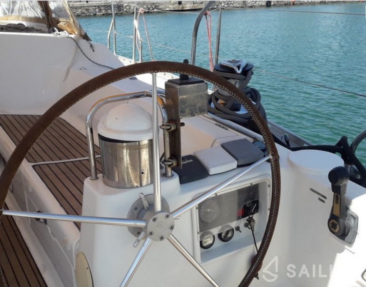 Sun Odyssey 52.2 - Yacht Charter Sailica