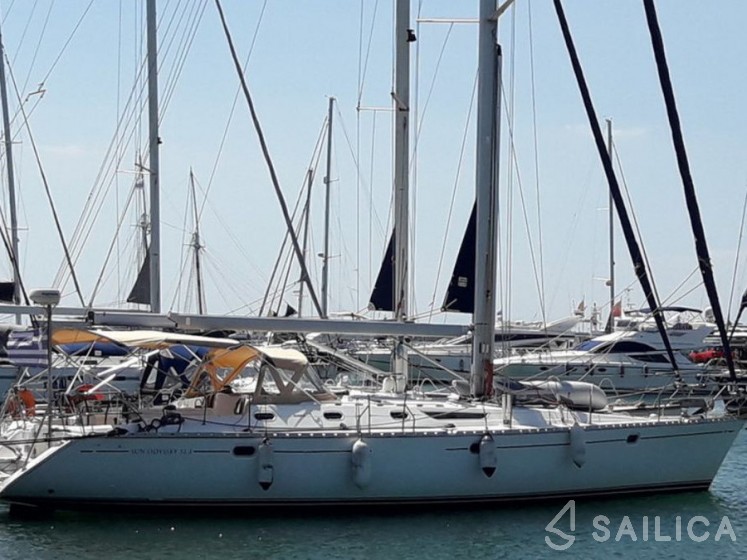 Sun Odyssey 52.2 - Yacht Charter Sailica