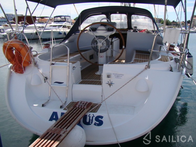 Sun Odyssey 37 - Yacht Charter Sailica