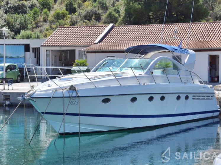 Targa 48 - Yacht Charter Sailica