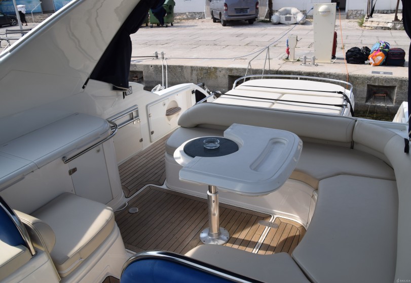 Targa 48 - Yacht Charter Sailica