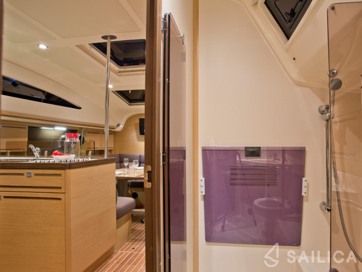 Elan 444 Impression - Yacht Charter Sailica