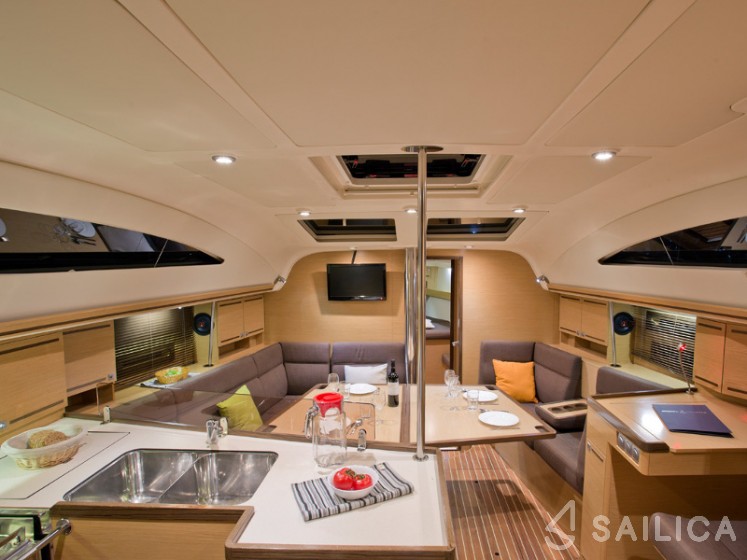 Elan 444 Impression - Yacht Charter Sailica