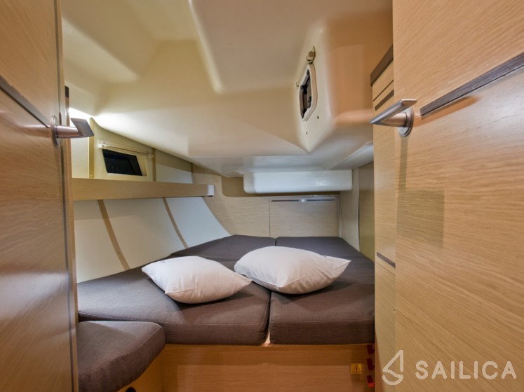 Elan 444 Impression - Yacht Charter Sailica