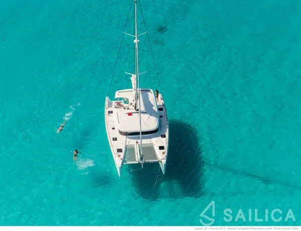 Lagoon 39 - Yacht Charter Sailica