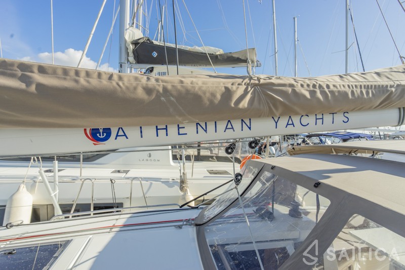 Sun Odyssey 410 - Yacht Charter Sailica