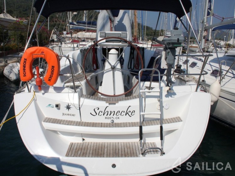 Sun Odyssey 36i - Yacht Charter Sailica