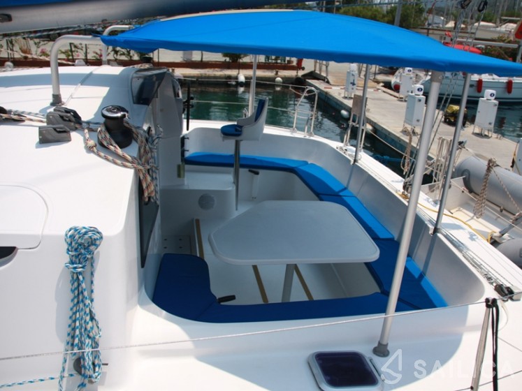 Athena 38 - Yacht Charter Sailica